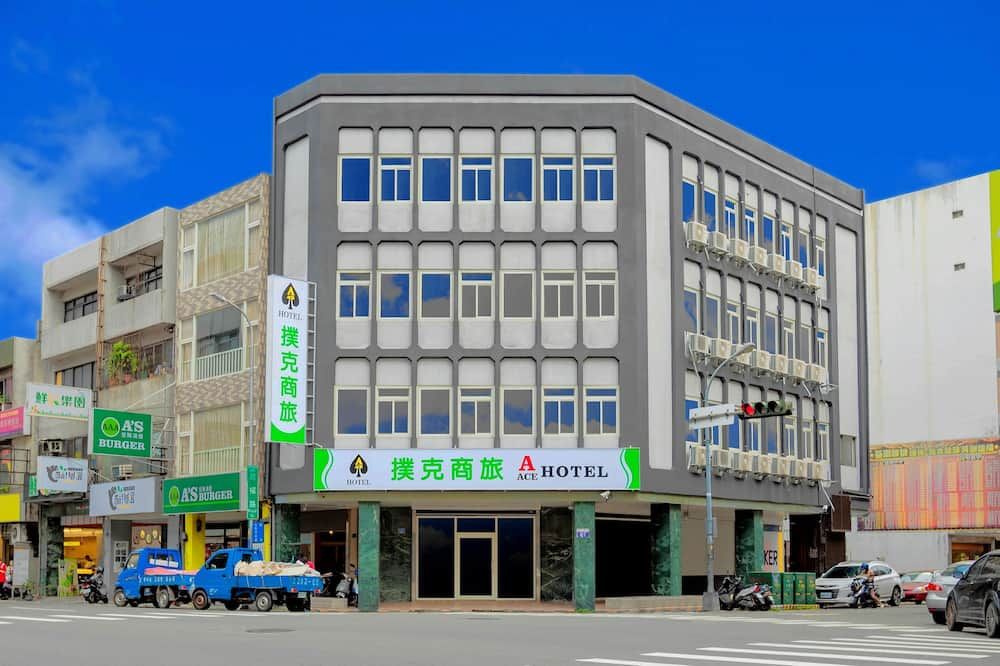 Gebäude