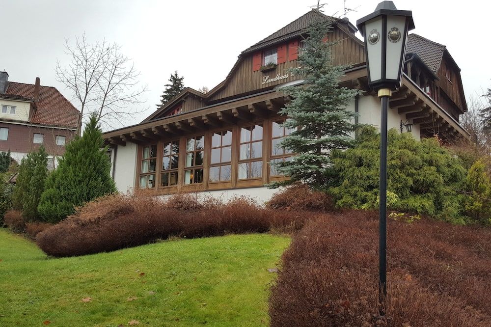 Sonstige