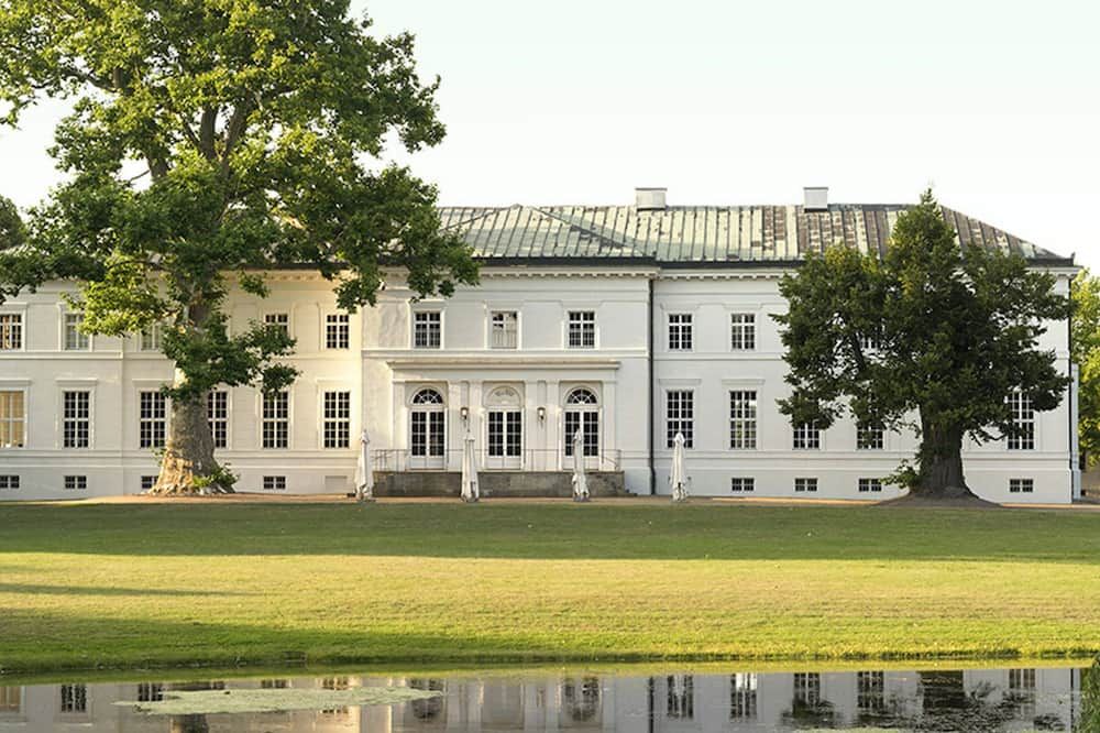Gebäude