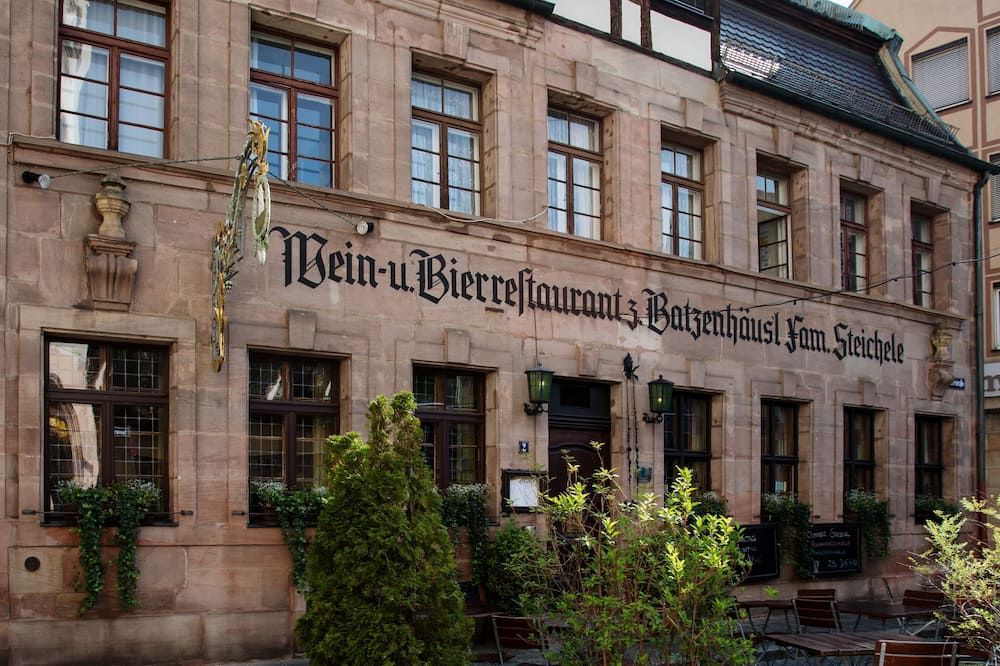 Gebäude