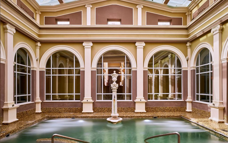 Pool Foto