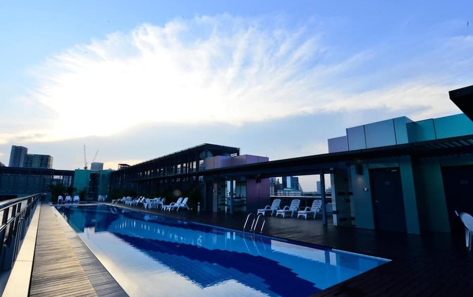 Pool Foto