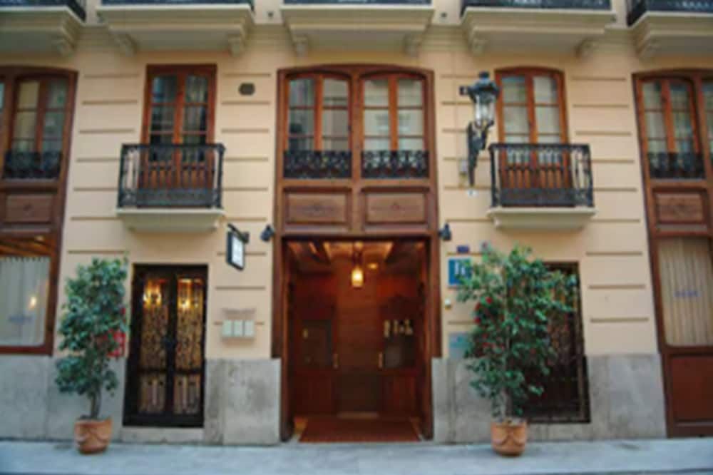 Gebäude