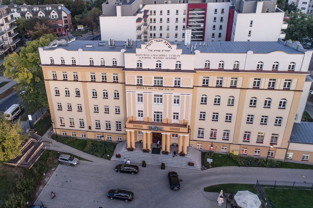 Gebäude