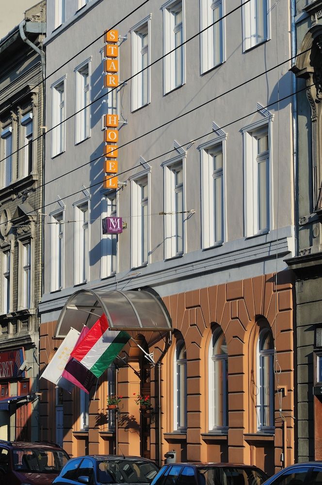 Gebäude