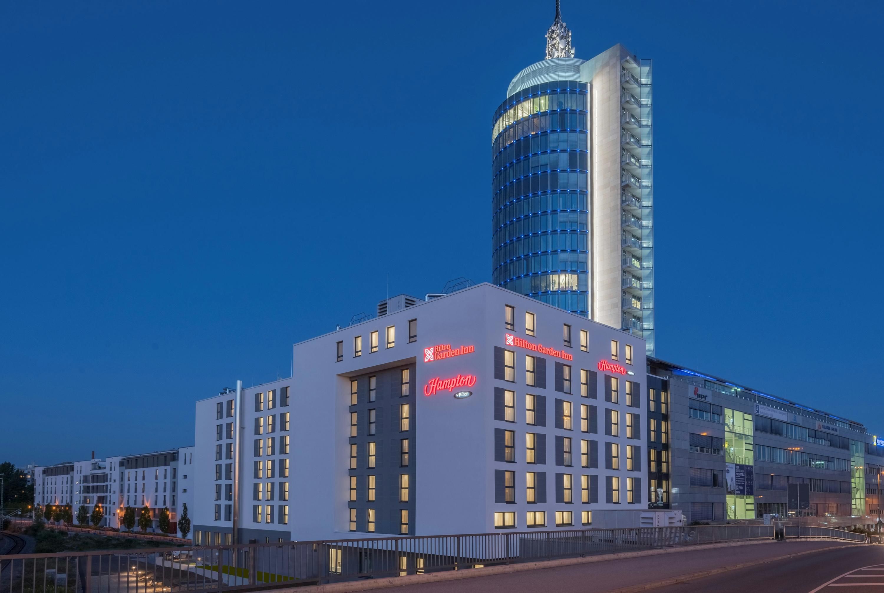 Gebäude