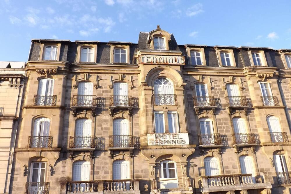 Gebäude