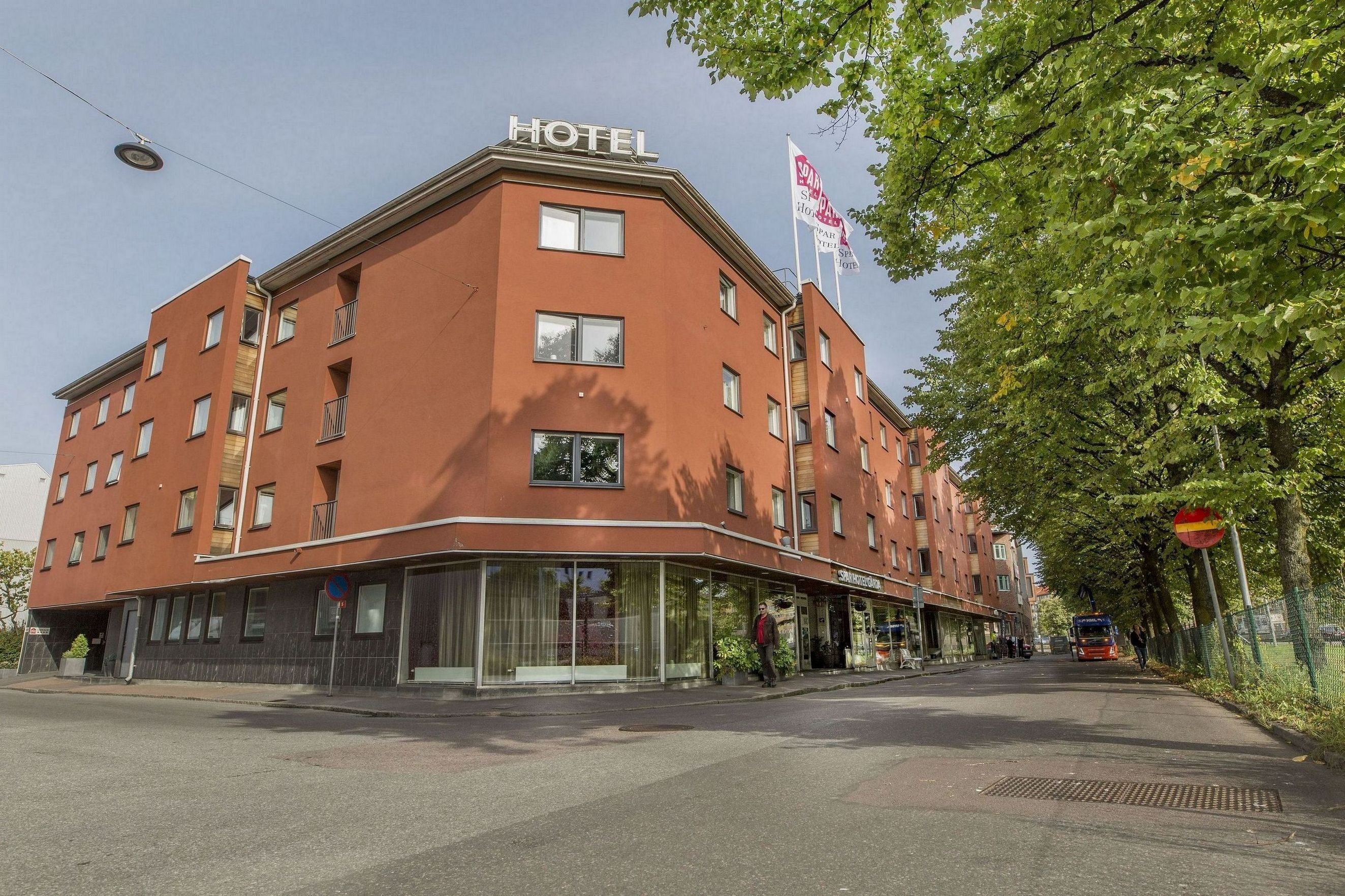 Gebäude
