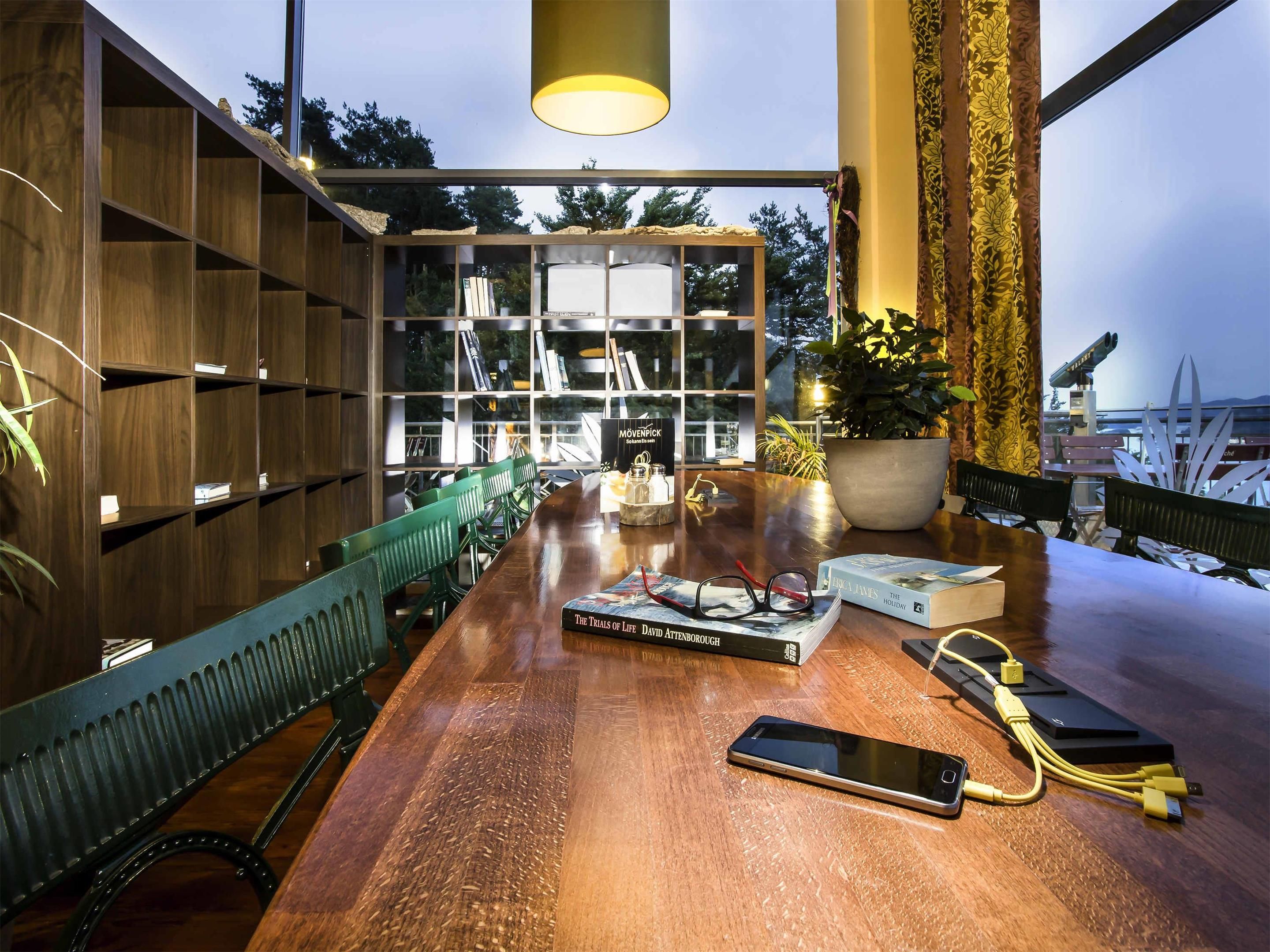 Sonstige