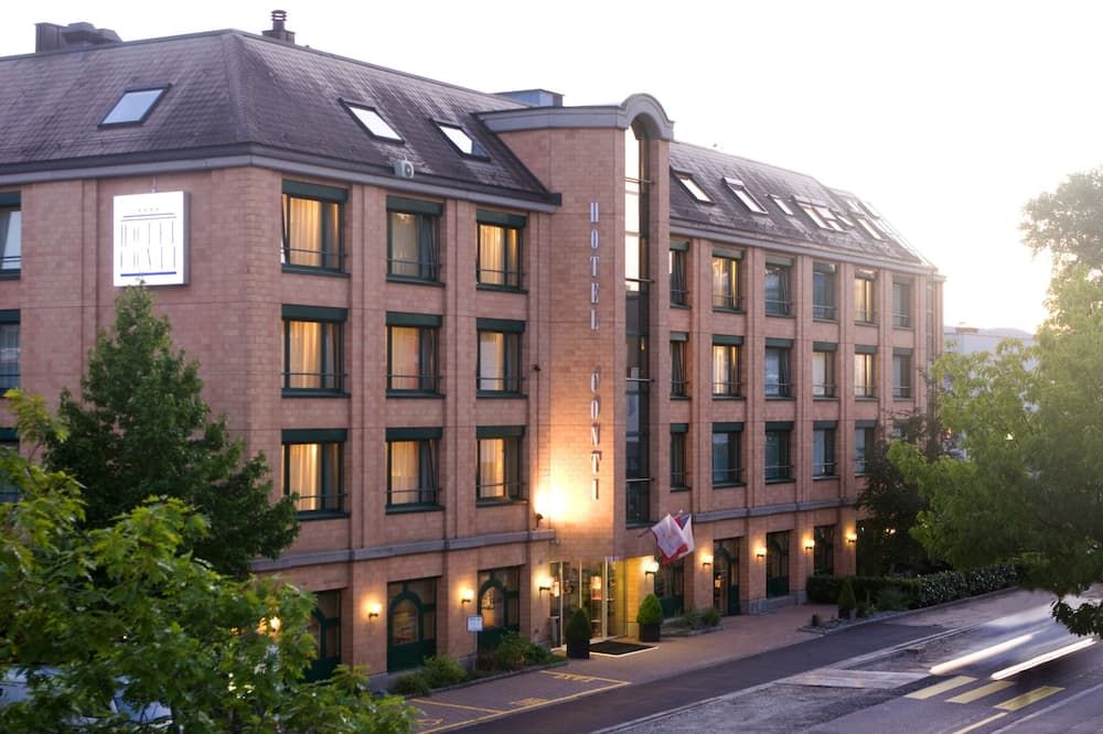 Gebäude