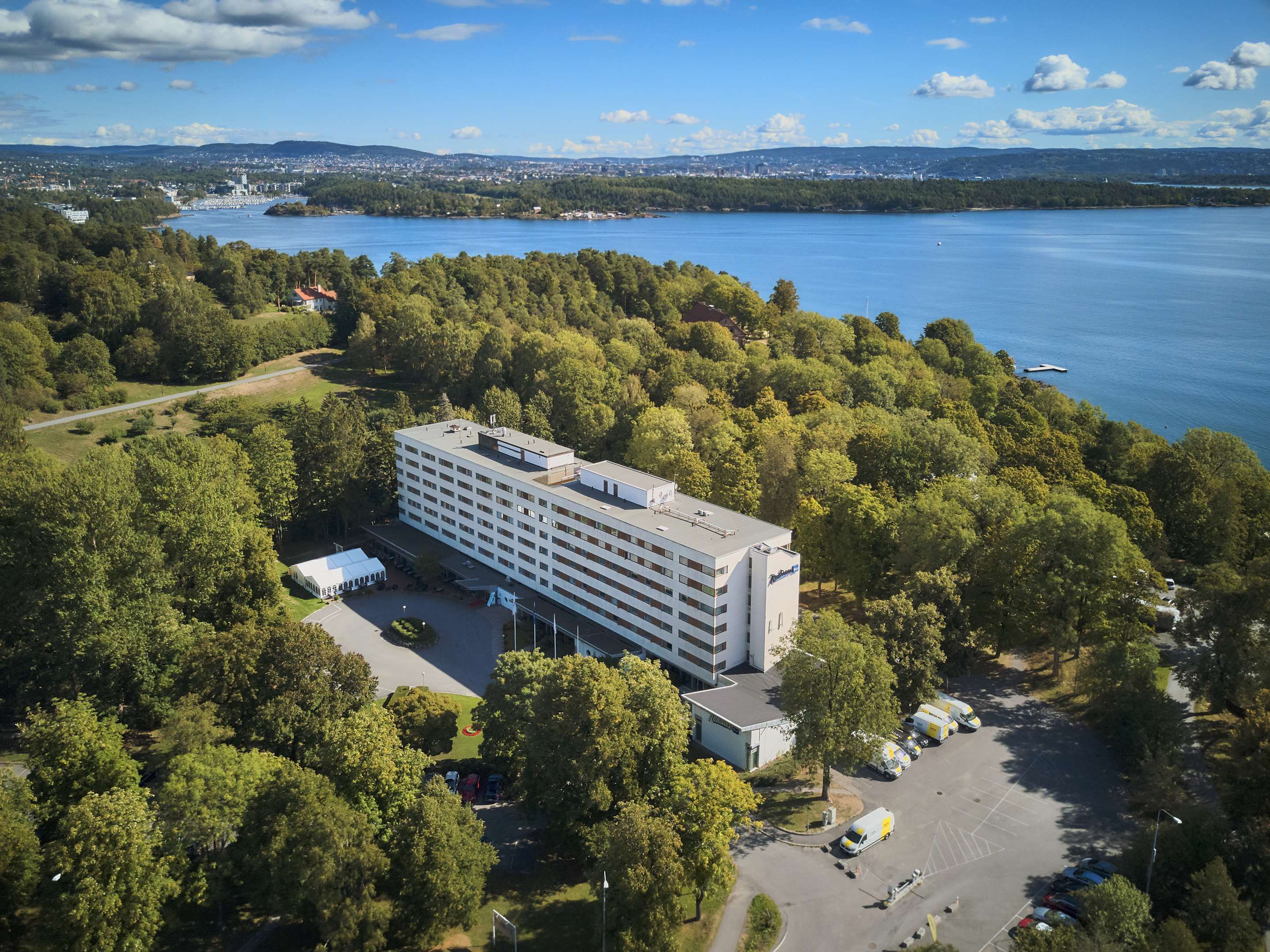 Gebäude