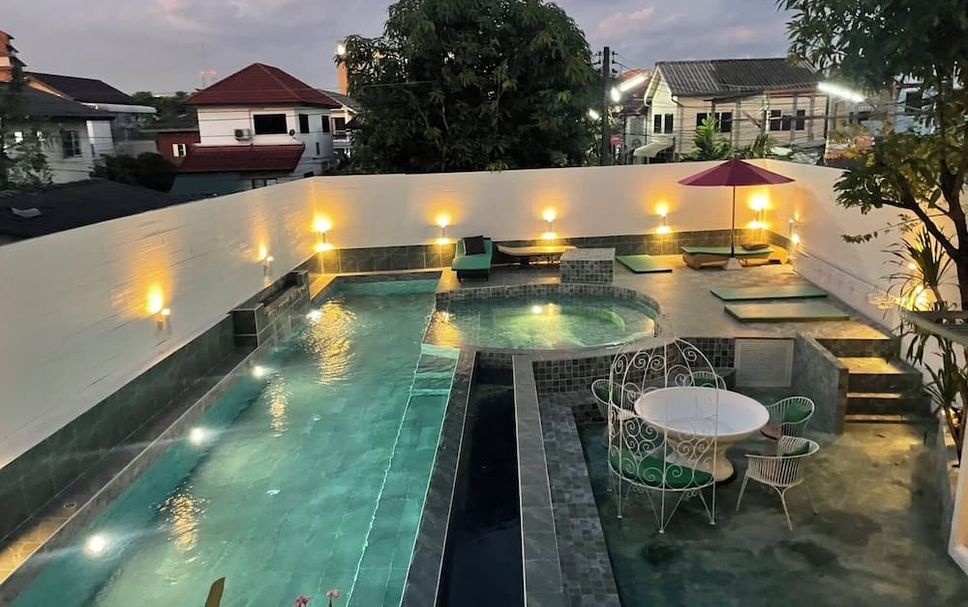 Pool Foto