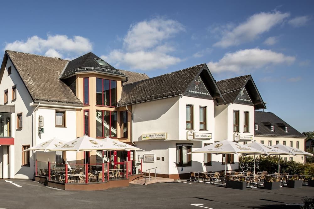 Gebäude