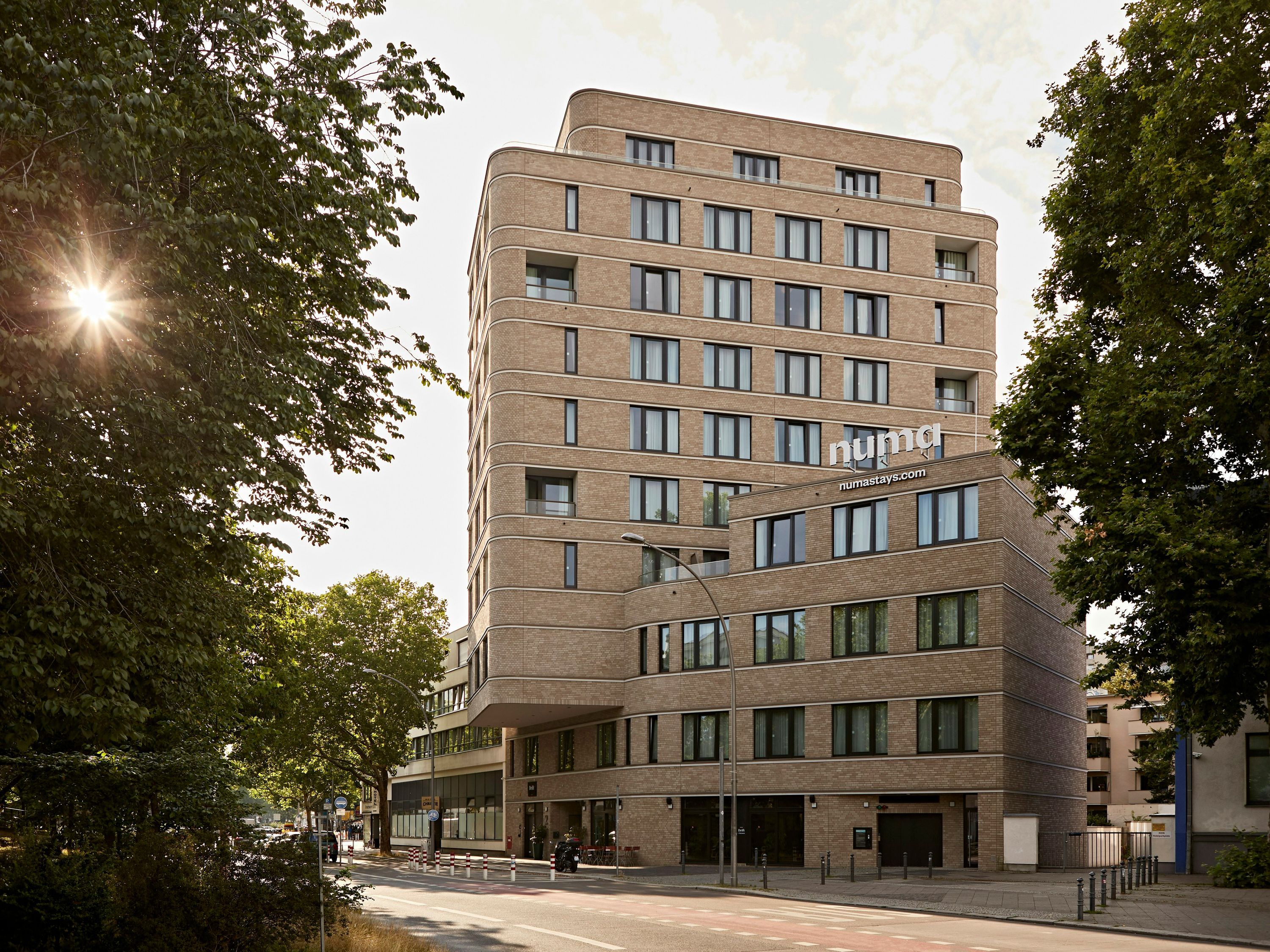 Gebäude
