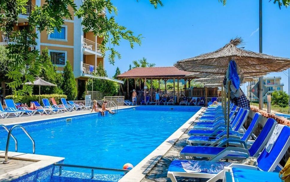 Pool Foto