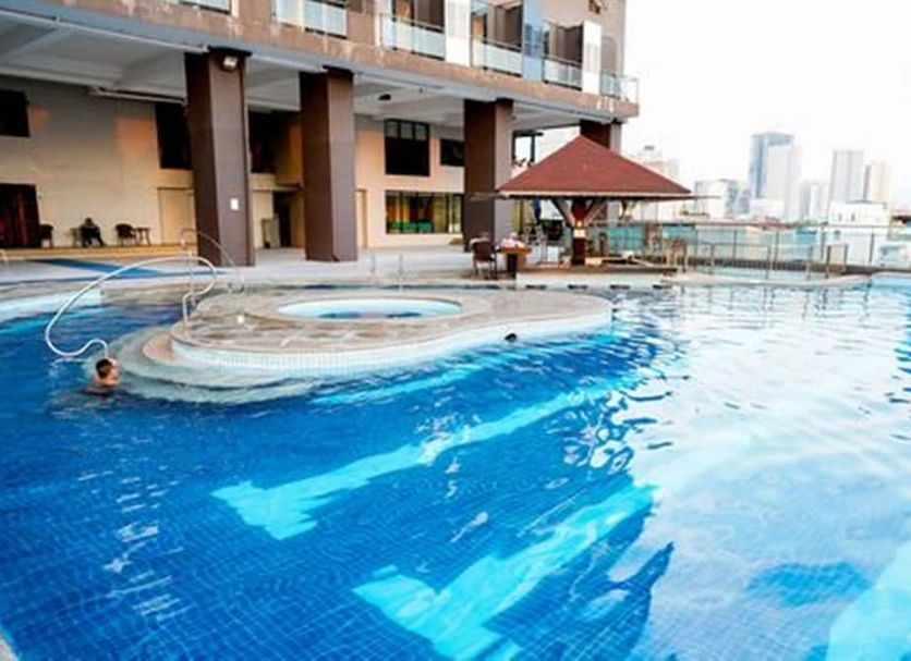 Pool Foto