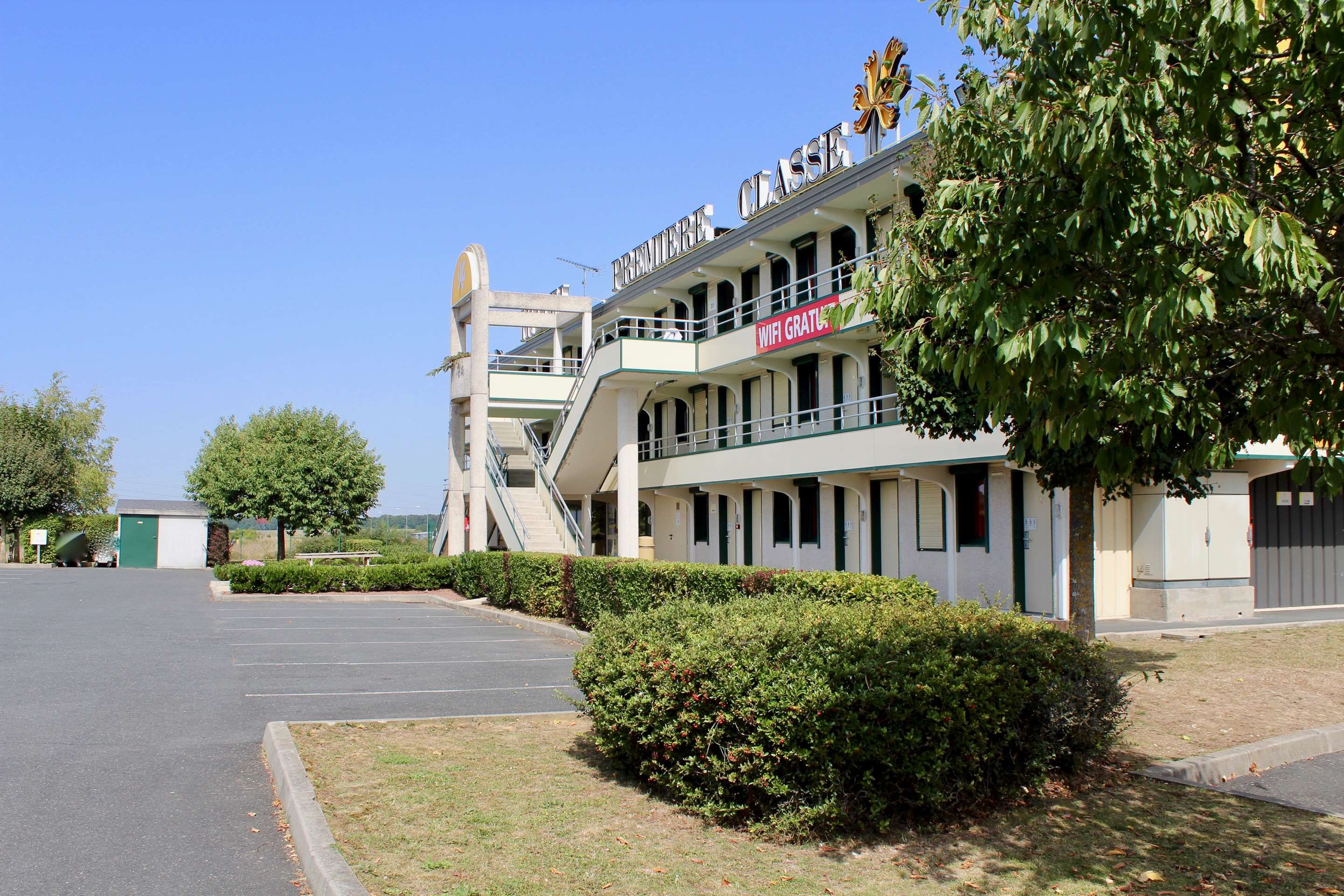Gebäude