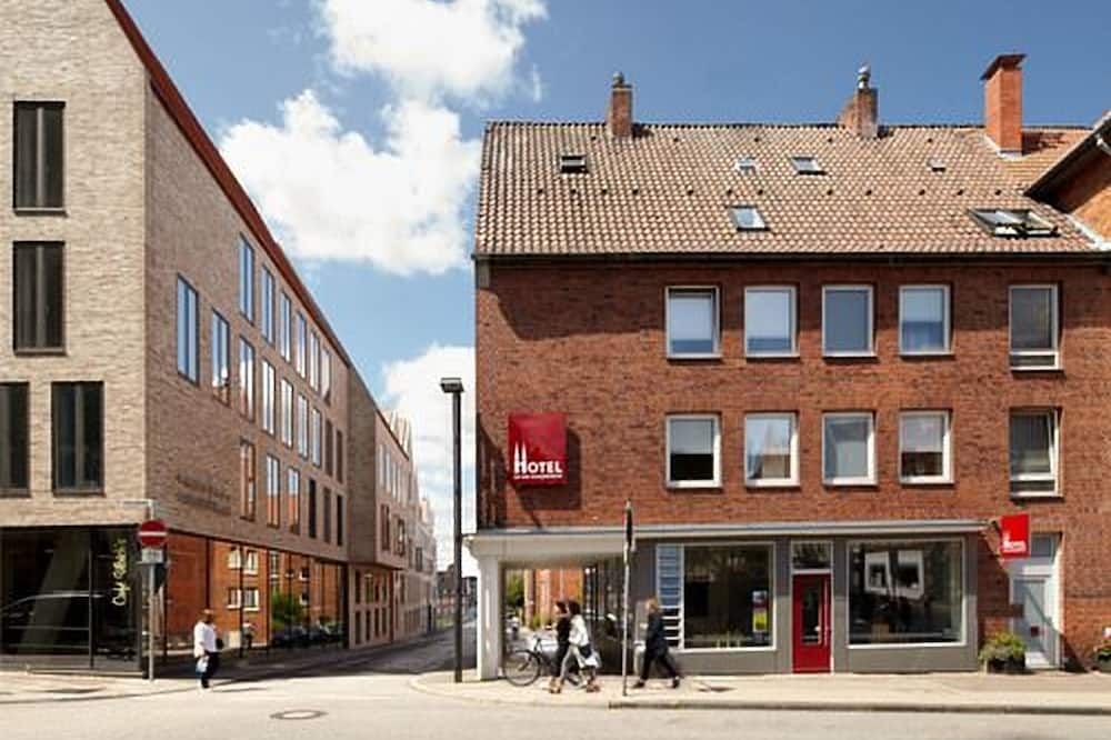Gebäude