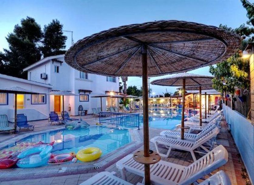 Pool Foto