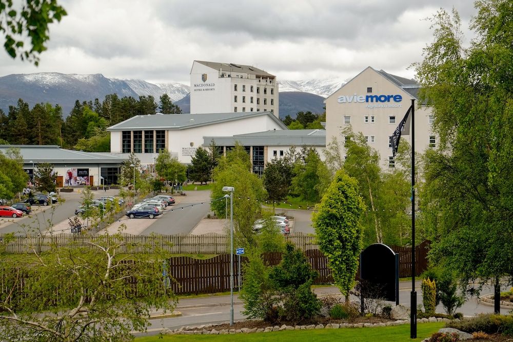 Gebäude