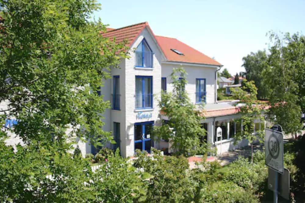 Gebäude