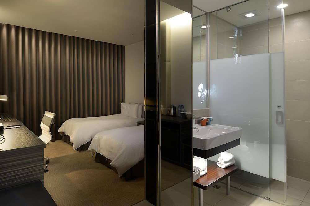 Sonstige