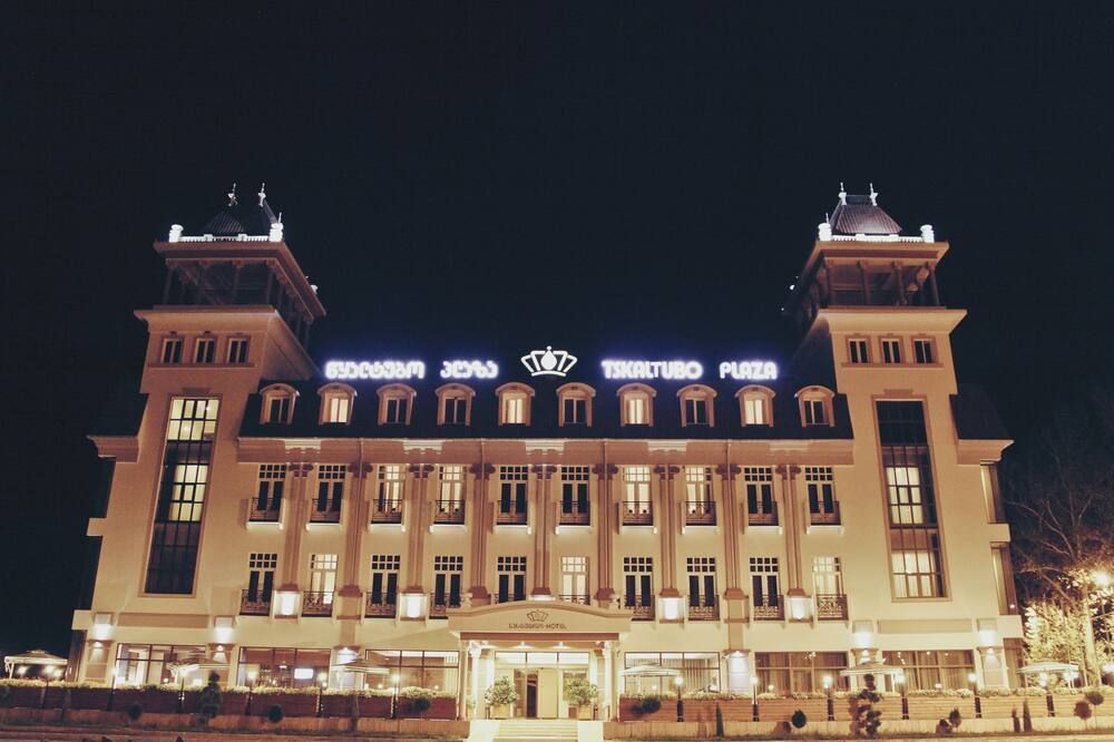 Gebäude