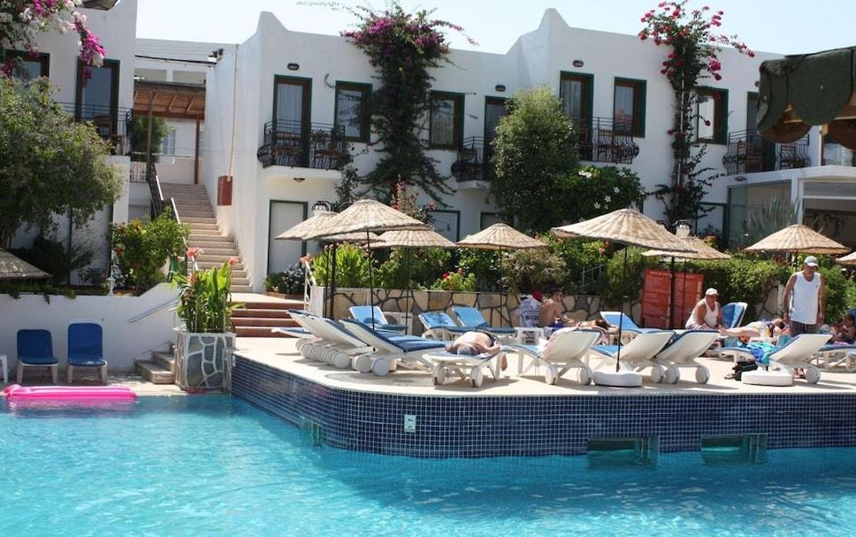 Pool Foto