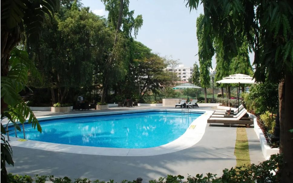Pool Foto