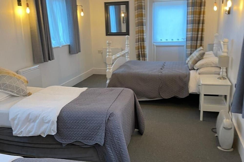 Sonstige