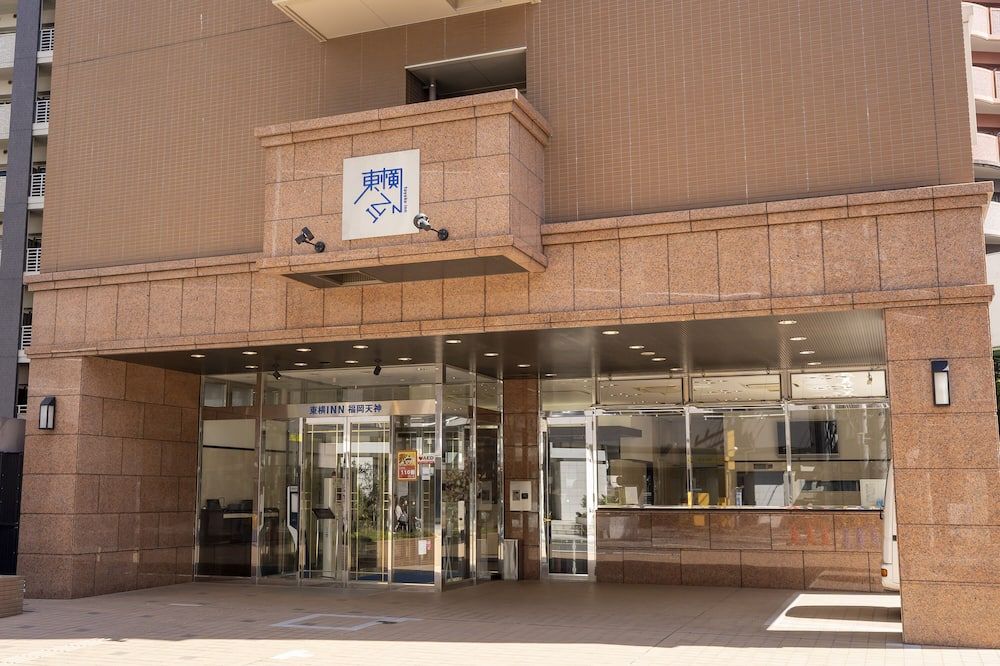 Gebäude
