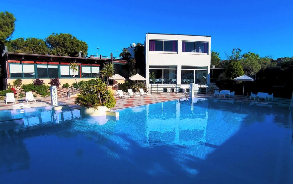 Pool Foto