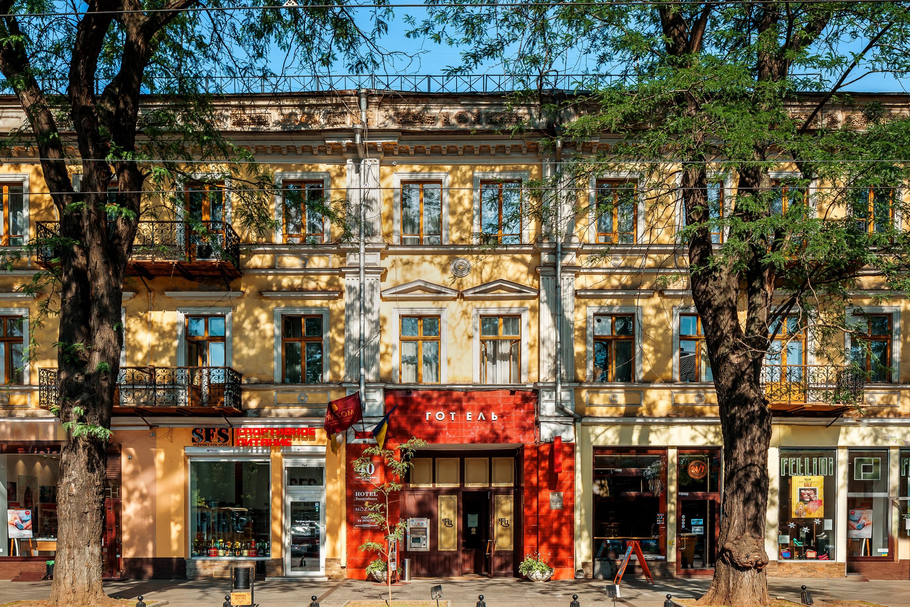 Gebäude