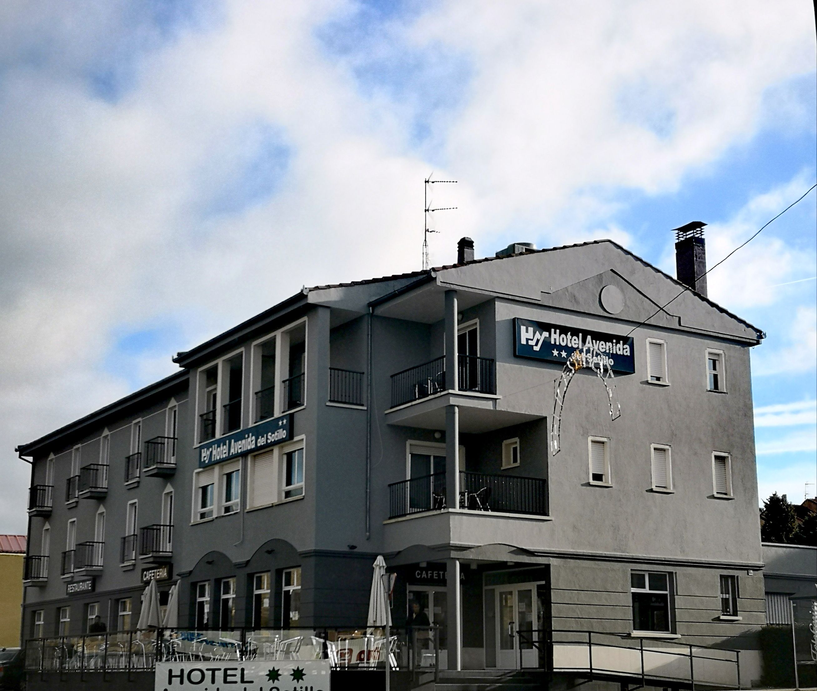 Gebäude