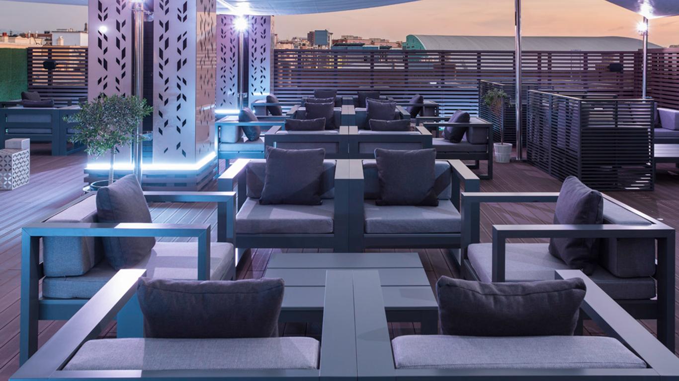 Novotel Madrid Center Madrid Spanien Die Gunstigen Angebote