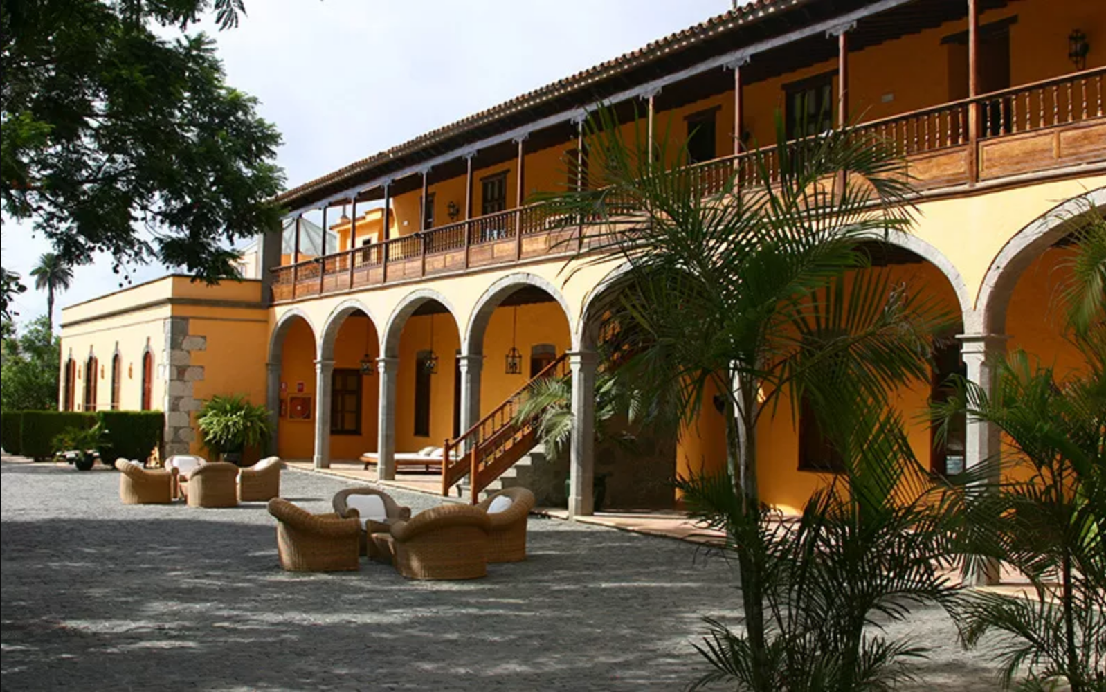 Gebäude