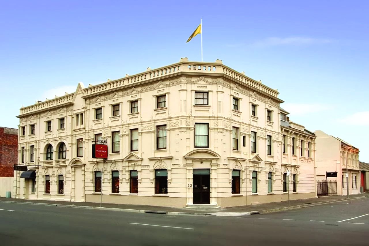 Gebäude
