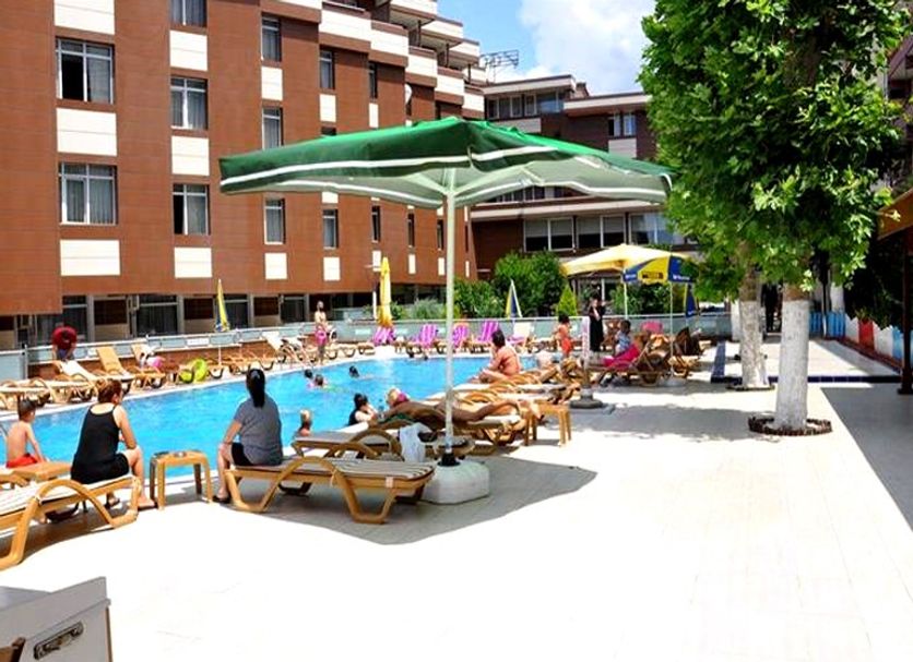 Pool Foto