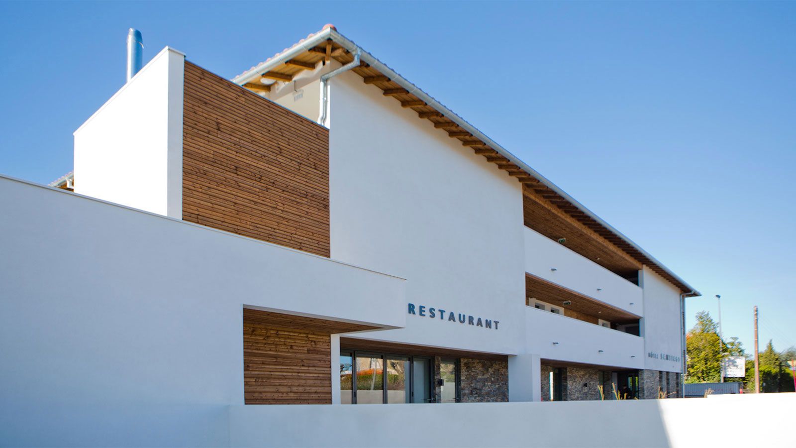 Gebäude