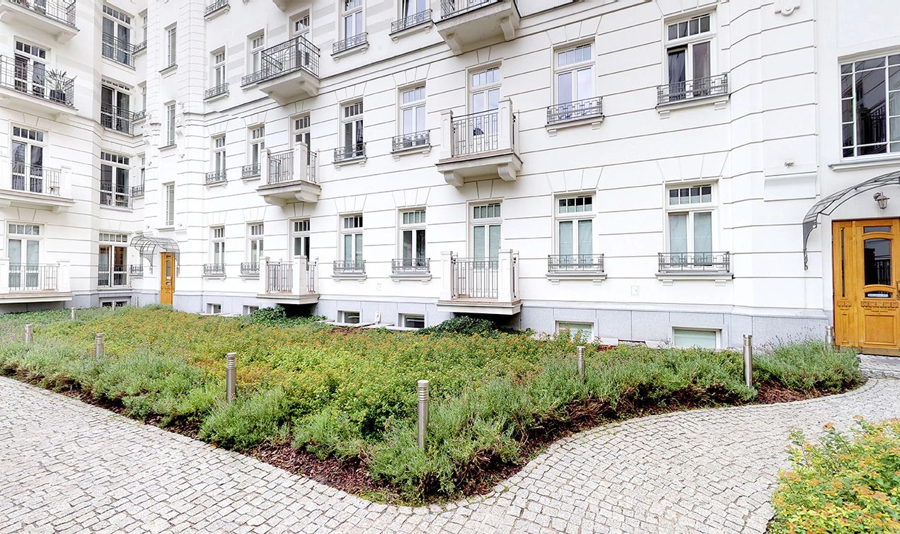 Gebäude