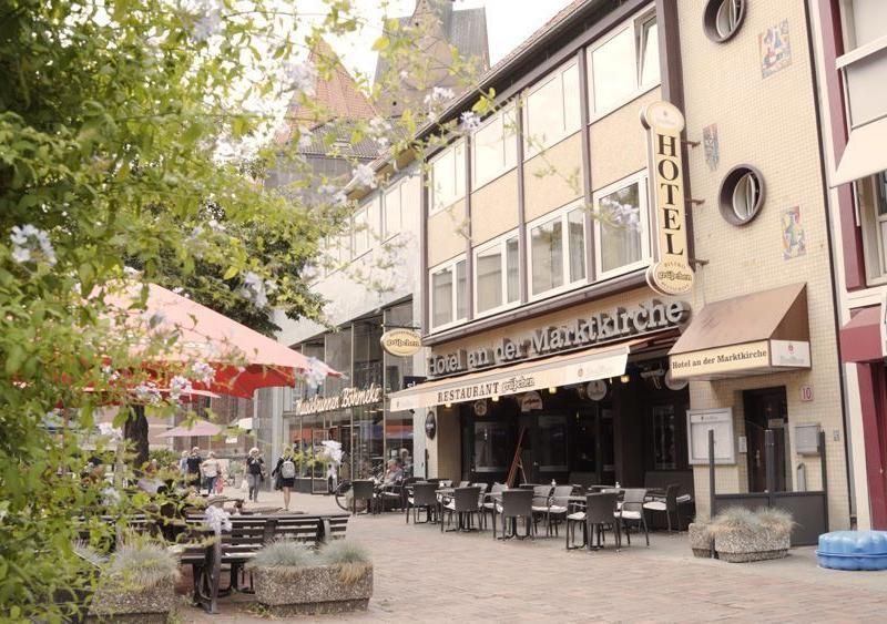 Gebäude