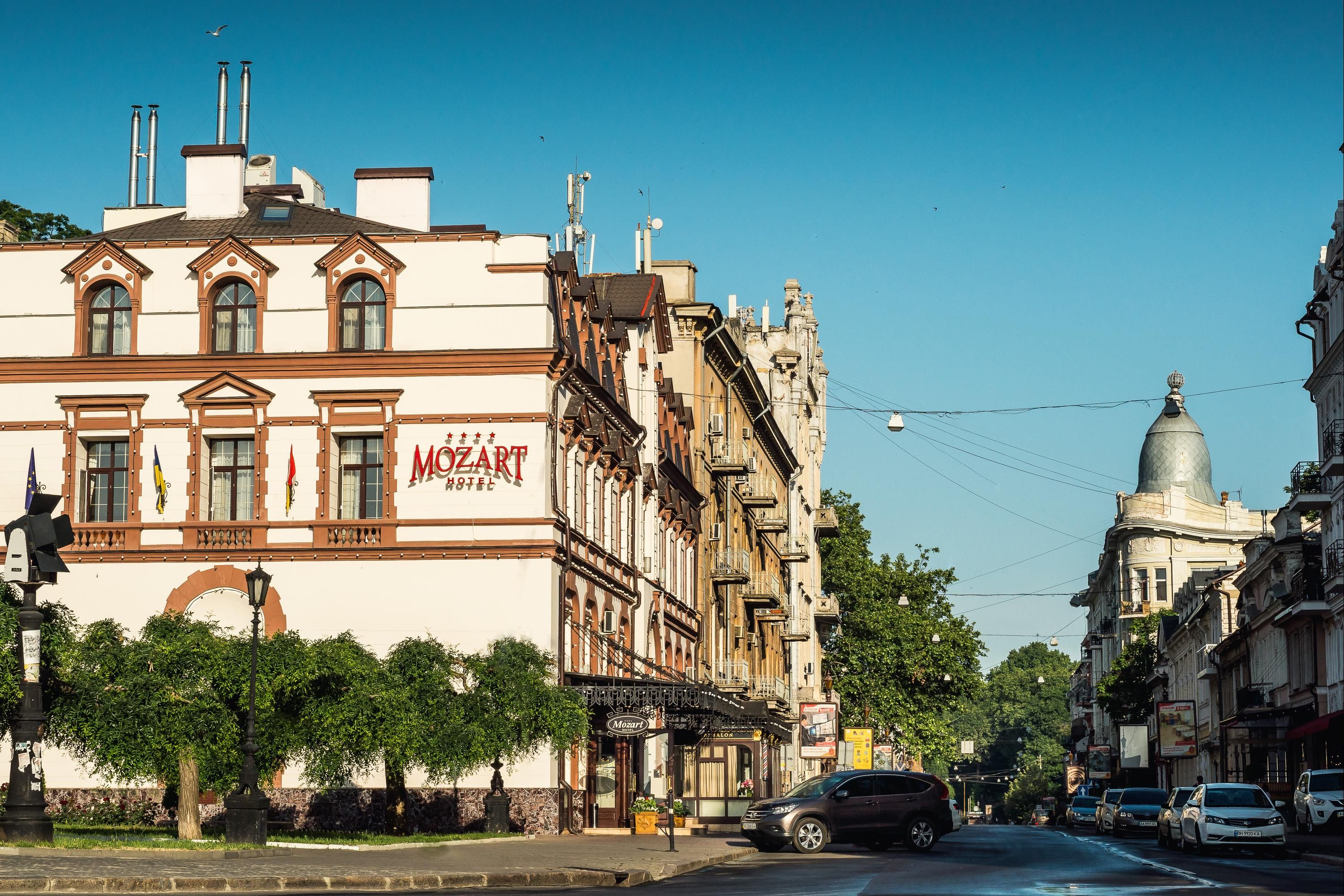 Gebäude
