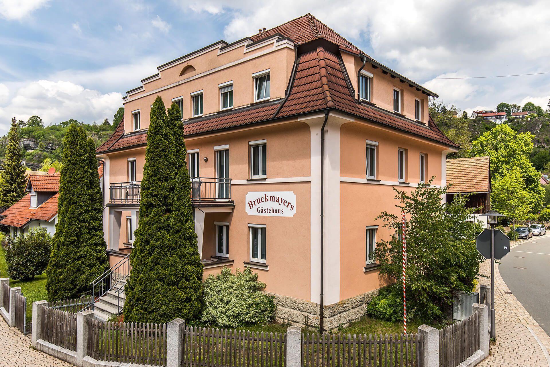 Gebäude