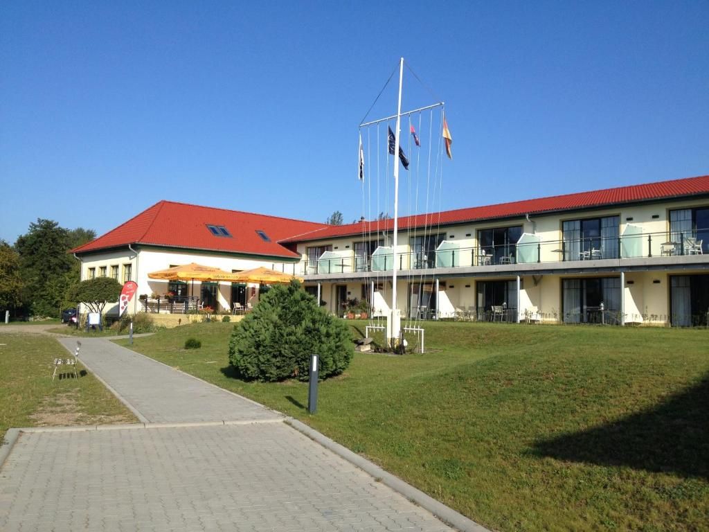 Gebäude