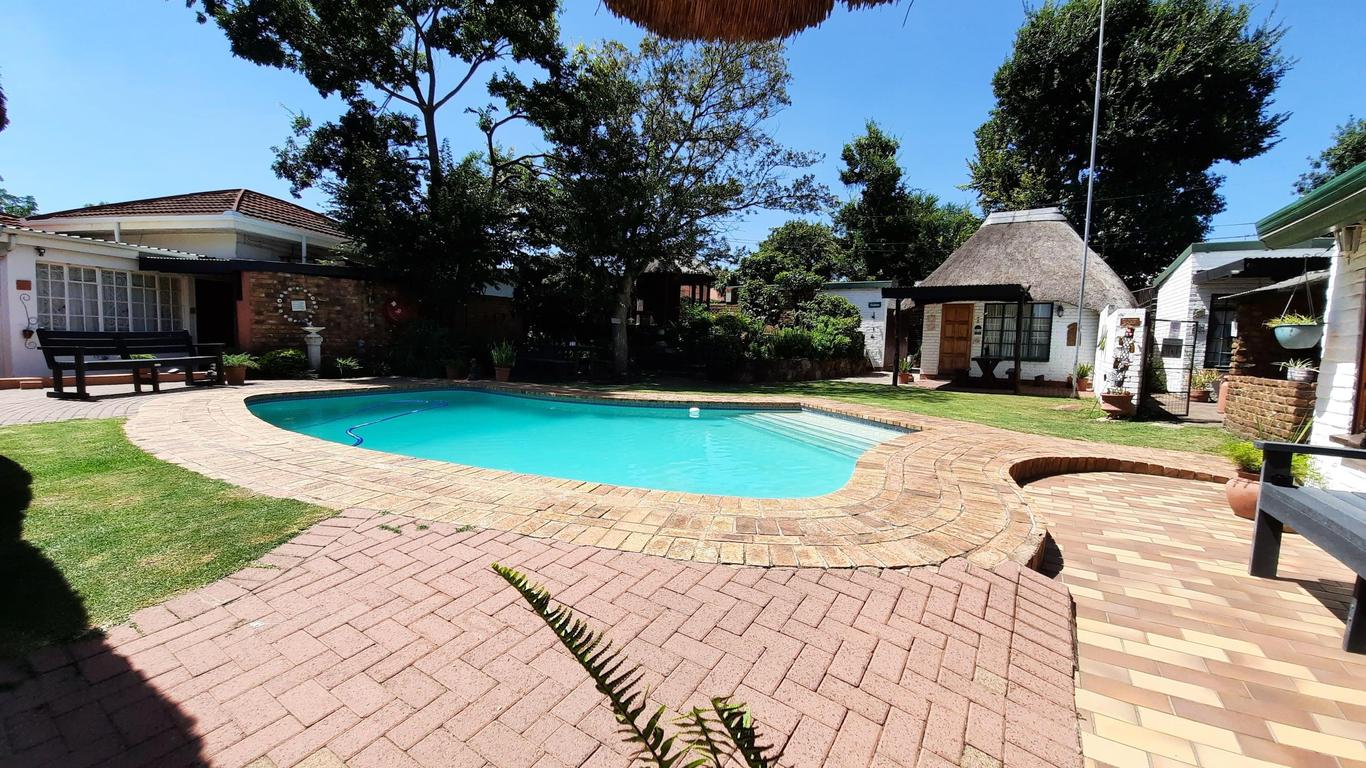 Thatchers Guest House