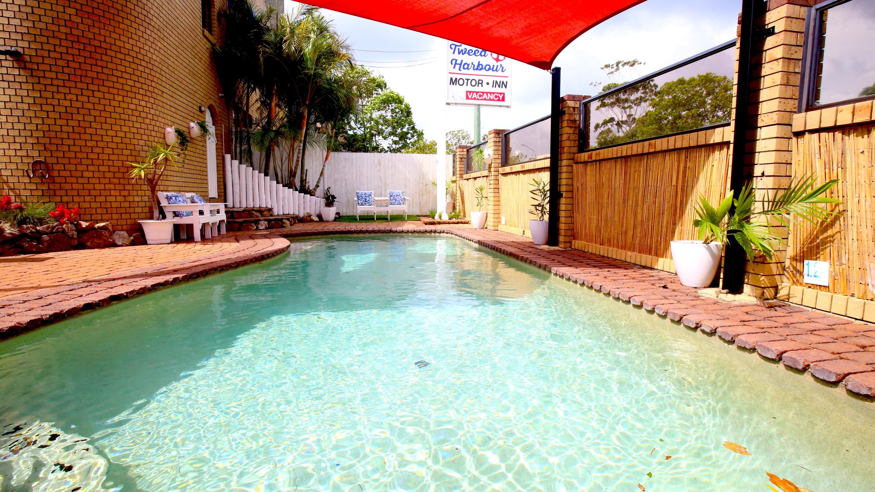 Pool Foto